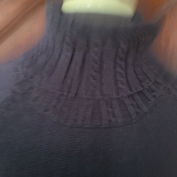 Christopher Banks XL Navy Cotton Turtleneck Sweater - Picture 2 of 5
